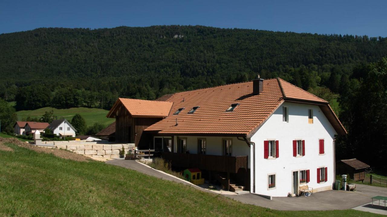 Gites Gorevirat Corcelles  Bagian luar foto